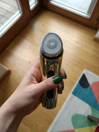 Click to view full screen Mezoterapia Bezigłowa Beautifly Intenso Renew Golden DMA, Urządzenie do Terapii Światłem LED i EMS na Twarz i Szyję photo review